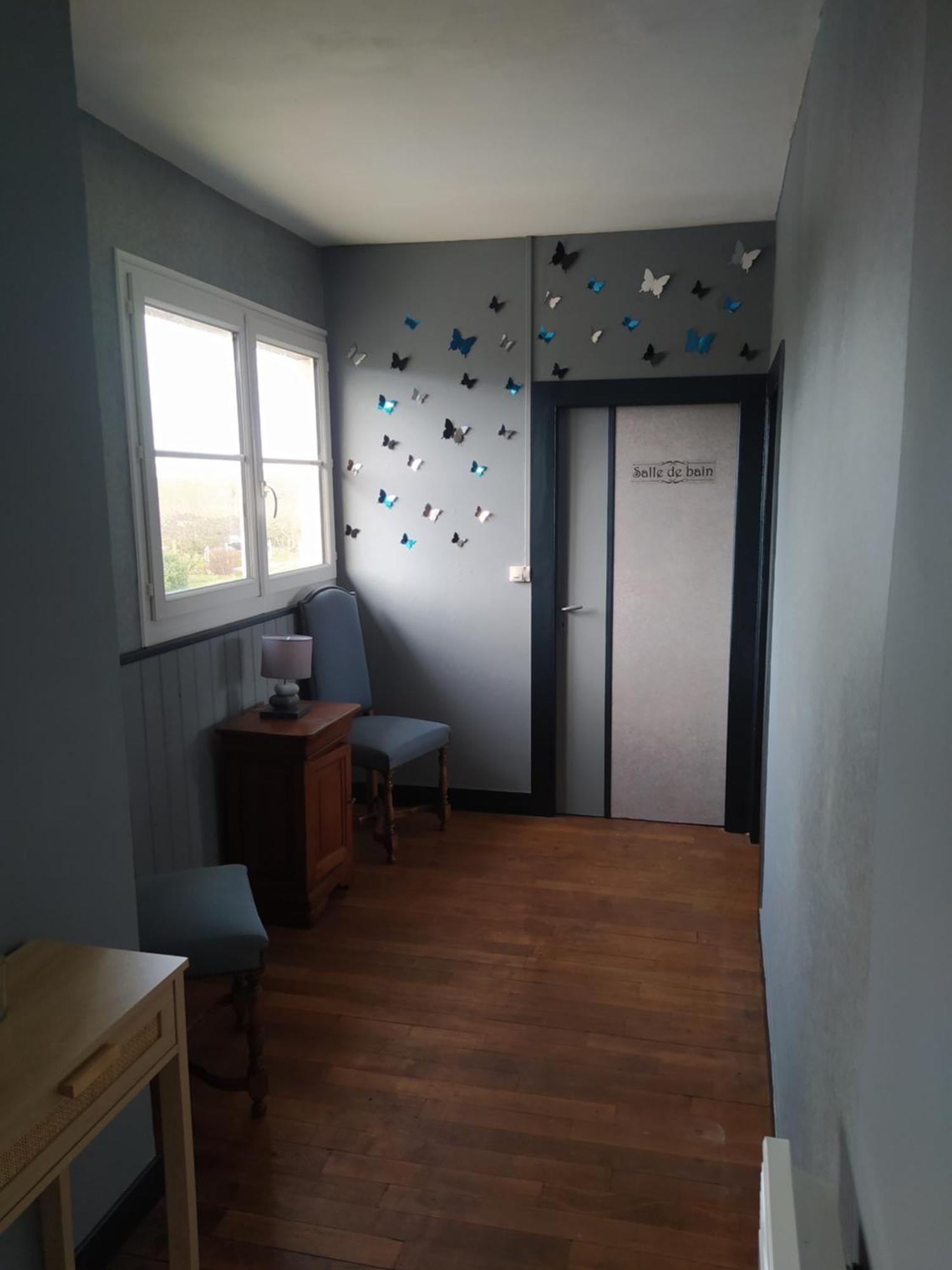 Grand Gite A La Campagne Couvains  Exterior photo